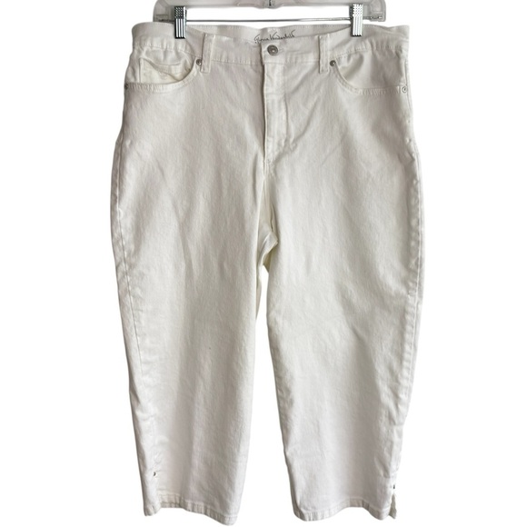 Gloria Vanderbilt Amanda White Capri Pants Sz 14 Comfort Stretch Denim Slimming - Picture 1 of 15